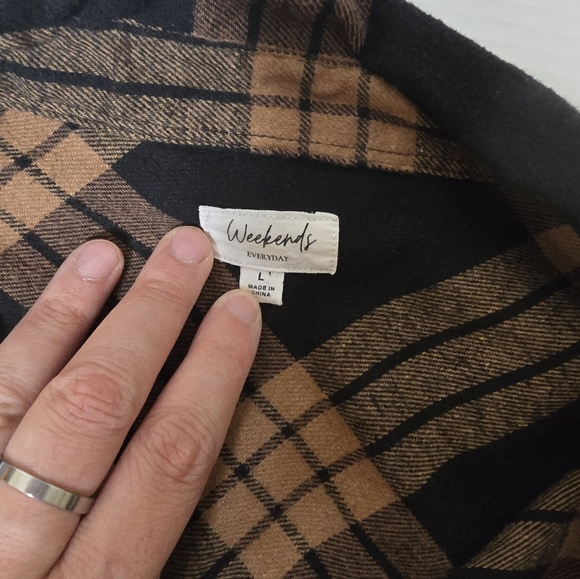 Weekends Everyday Flannel Button Down Shirt - Picture 2 of 3